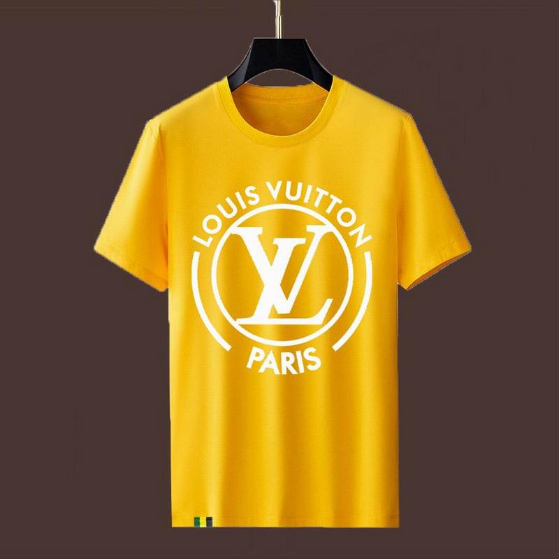 Louis Vuitton Men's T-shirts 433